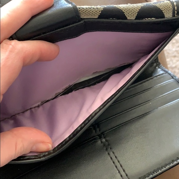 Wallet - Picture 4 of 4